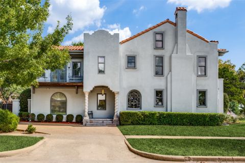 6703 Country Club Circle, Dallas
