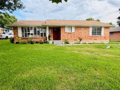 610 Prescott Drive, Garland