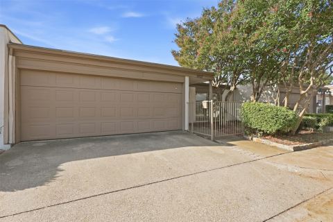 1857 Place One Lane, Garland