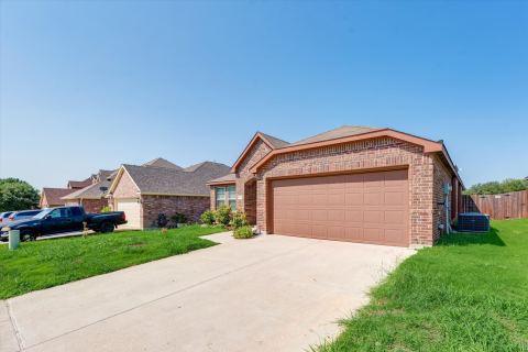 4829 Lemon Grove Drive, Fort Worth, TX 76135 — photo 3