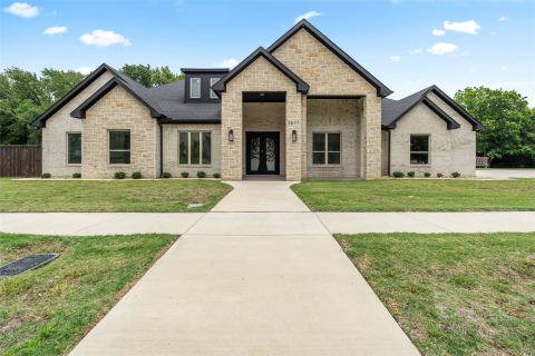 7611 Awadi Court, Arlington