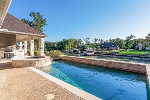 560 Clubhouse Drive, Corsicana, TX 75109 — photo 2
