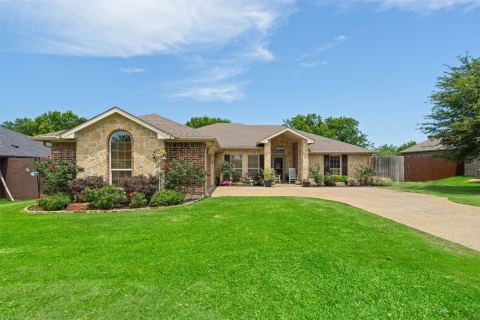 916 Winged Foot, Corsicana