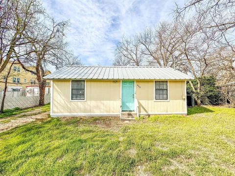 420 S Lillian Street, Stephenville