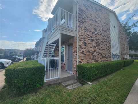 2200 E Trinity Mills Road 201, Carrollton, TX 75006 — photo 2