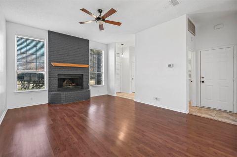 2114 Lattimore Street, Denton, TX 76209 — photo 2
