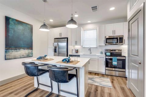 4020 McEwen Road 9121, Farmers Branch