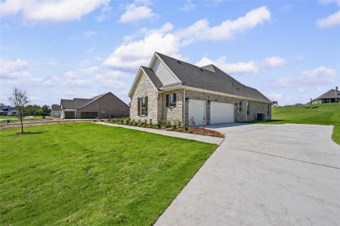 705 Water Side Drive, Van Alstyne, TX 75495 — photo 3