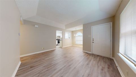 504 Matt Lane 506, Arlington, TX 76012 — photo 2
