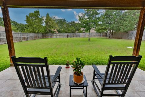 110 E Iriquois Drive, Lake Kiowa, TX 76240 — photo 2