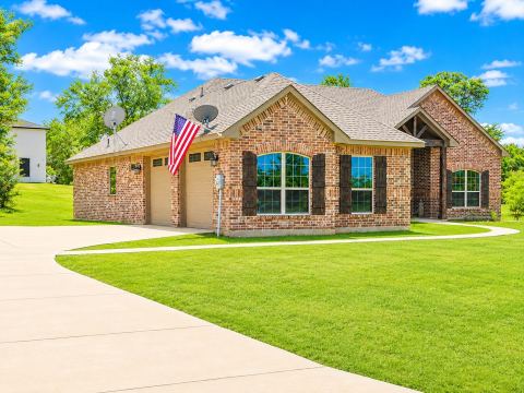 105 Crepe Myrtle, Corsicana, TX 75109 — photo 2