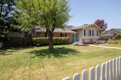2325 Lake Ridge Circle, Waco, TX 76710 — photo 3