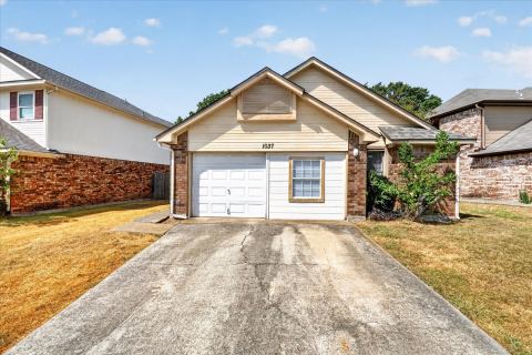 1037 Garden Trail, Mesquite