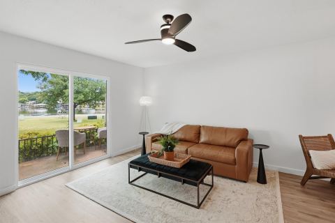 4318 Overlook Court, Granbury, TX 76049 — photo 2