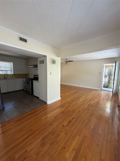 3733 Washburn Avenue, Fort Worth, TX 76107 — photo 2