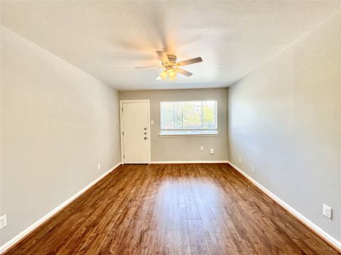 5722 Gaston Avenue B, Dallas, TX 75214 — photo 2