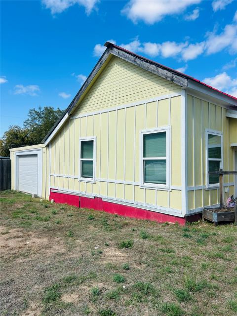301 N Guadalupe, Whitney, TX 76692 — photo 3
