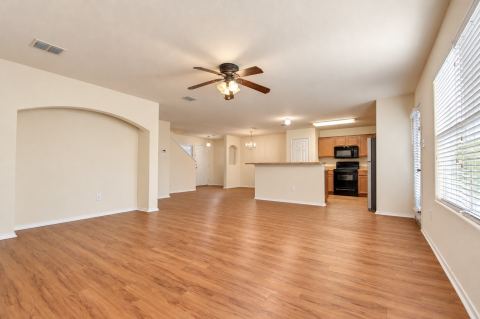 7408 Lazy Spur Boulevard, Fort Worth, TX 76131 — photo 3