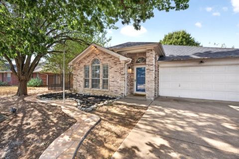 1150 Marc Street, Burleson, TX 76028 — photo 3