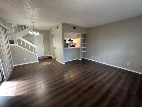 2119 Park Willow Lane B, Arlington, TX 76011 — photo 3