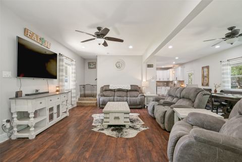 2341 Oak Leaf Trail, Cleburne, TX 76031 — photo 3