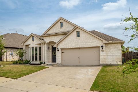 9201 Amistad Lane, Denton