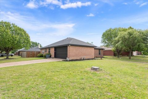 10817 Lilry Road, Waco, TX 76708 — photo 2