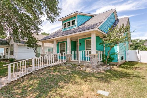 1219 Devonshire Drive, Providence Village, TX 76227 — photo 2