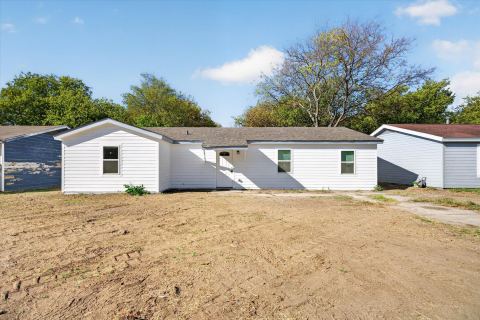 537 NW King Street, Burleson