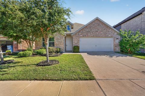 2136 Erika Lane, Forney