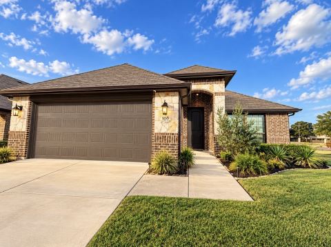 100 Gardenia Drive, Azle, TX 76020 — photo 2
