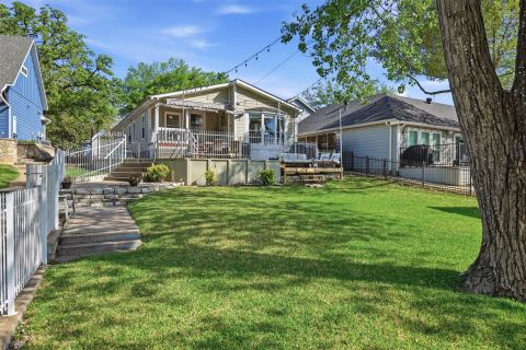 1105 E Lake Drive, Weatherford, TX 76087 — photo 2