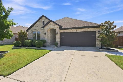 1612 Ranger Road, Aubrey, TX 76227 — photo 2