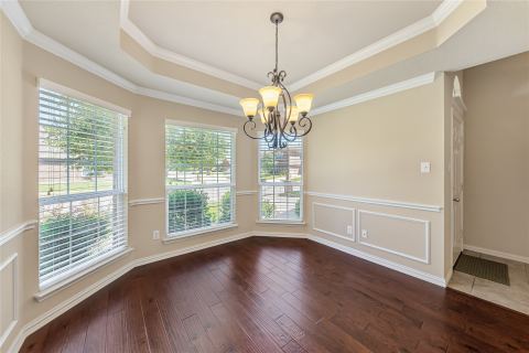 928 Wellington Drive, Lewisville, TX 75067 — photo 3