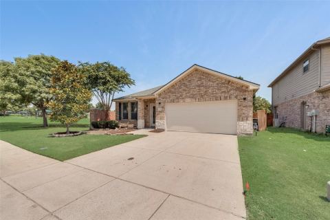 3901 Pitchstone Drive, McKinney, TX 75070 — photo 2