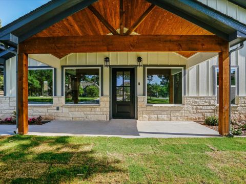 4004 Pueblo Court, Granbury, TX 76048 — photo 3