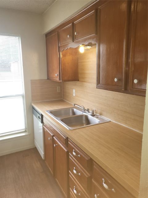 2734 Parkchester Drive, Arlington, TX 76015 — photo 3