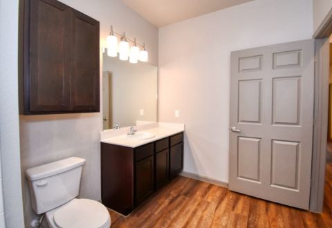4800 W Illinois Avenue 1111, Dallas, TX 75211 — photo 3