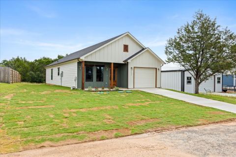 2603 Creekview Drive, Granbury, TX 76048 — photo 3