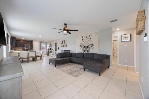5706 Bristle Leaf Drive, Princeton, TX 75407 — photo 2