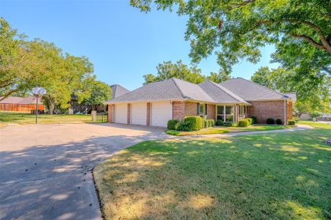 8931 Brierfield Road, Granbury, TX 76049 — photo 3