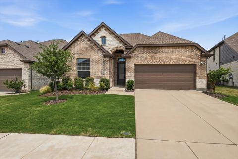 405 Hummingbird Drive, Celina, TX 75009 — photo 2