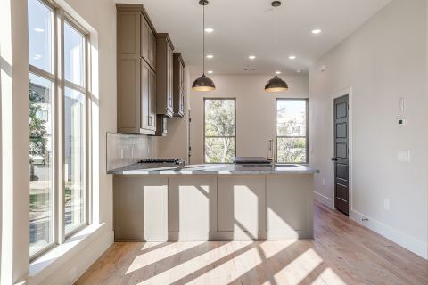2820 Weisenberger Street 104, Fort Worth