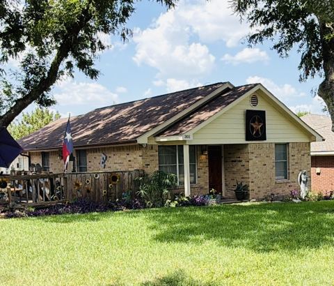 301 E Mimosa Street, Crandall