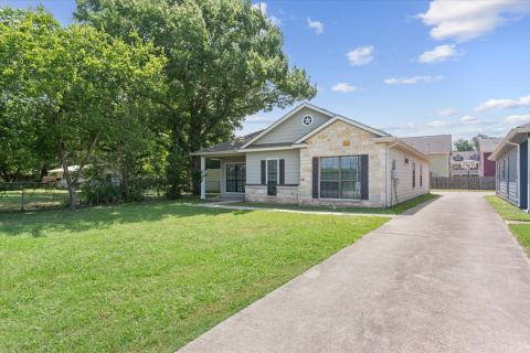 200 Garden Drive, Waco, TX 76706 — photo 2