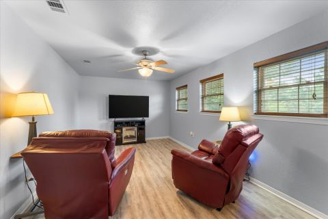 424 Lagoon Drive, Gun Barrel City, TX 75156 — photo 3