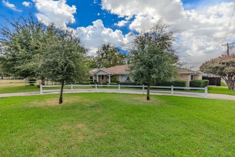 6400 Chapman Drive, Greenville, TX 75402 — photo 3