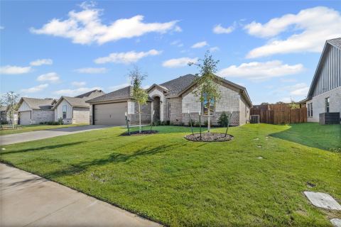620 Jameson Street, Springtown, TX 76082 — photo 2