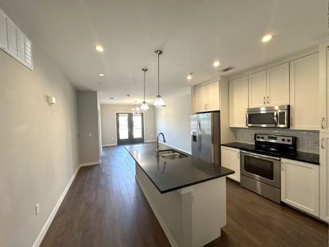 5609 Smu Boulevard 305, Dallas, TX 75206 — photo 2