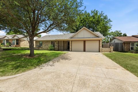 5907 Cedar Ridge Drive, Arlington, TX 76017 — photo 2